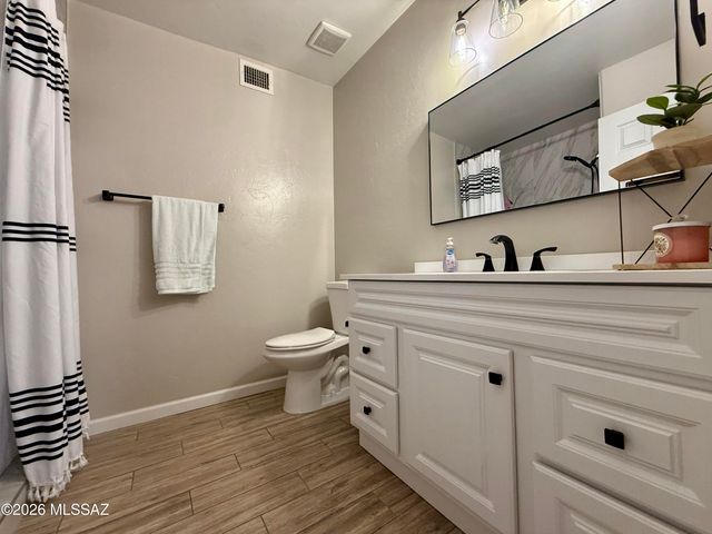 1738 W Pueblo Vista Boulevard, Tucson, AZ 85713