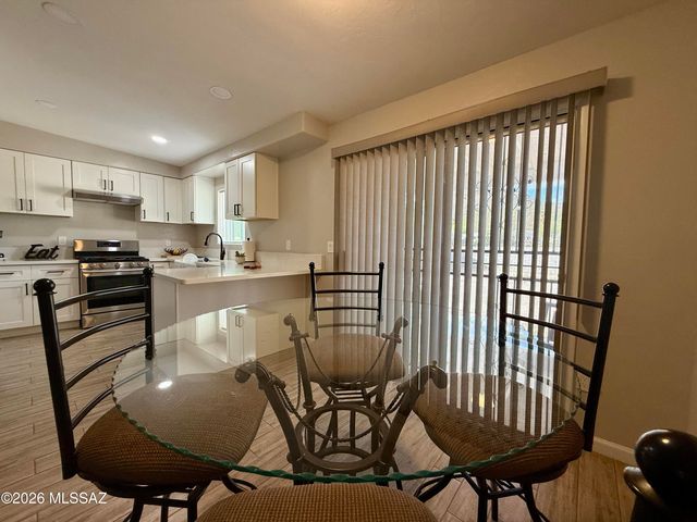 1738 W Pueblo Vista Boulevard, Tucson, AZ 85713