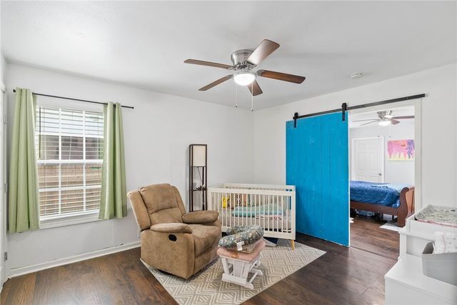 949 Bobalo Dr, Corpus Christi, TX 78412