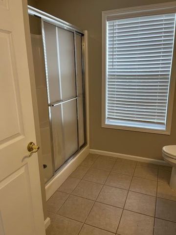 977 Village View Circle, Loganville, GA 30052