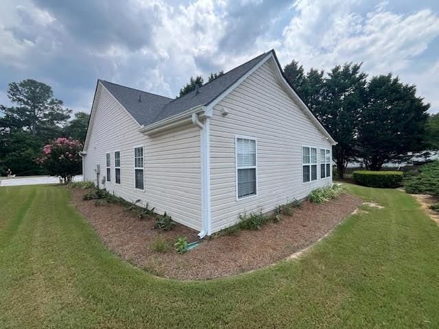 977 Village View Circle, Loganville, GA 30052