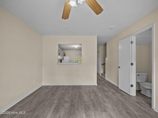 1983 W Brandymill Lane, Jacksonville, NC 28546