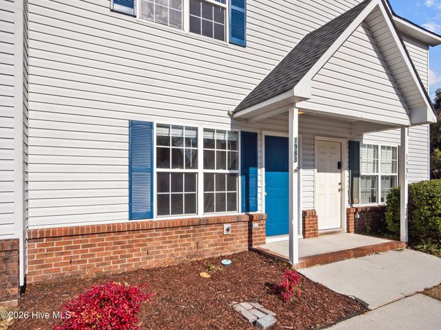 1983 W Brandymill Lane, Jacksonville, NC 28546