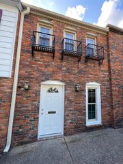 1824 N Hughes St., Apt 11, Little Rock, AR 72207