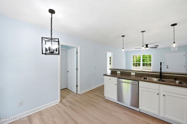 293 Walnut Road, Southport, NC 28461