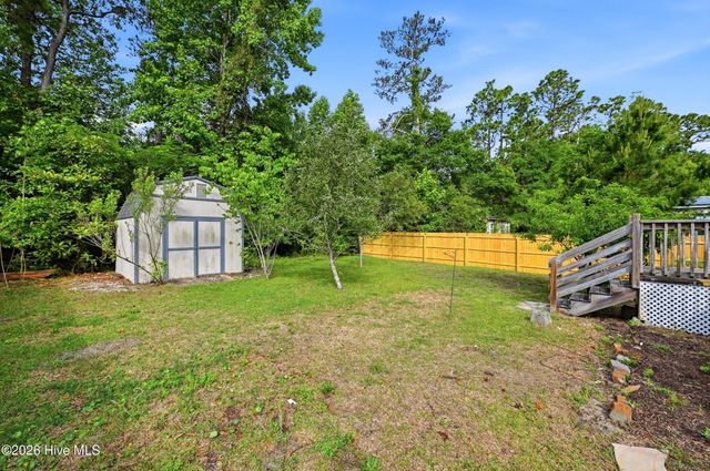 293 Walnut Road, Southport, NC 28461