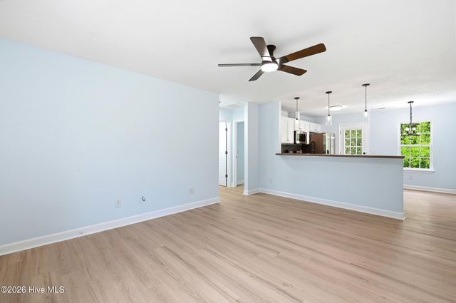 293 Walnut Road, Southport, NC 28461