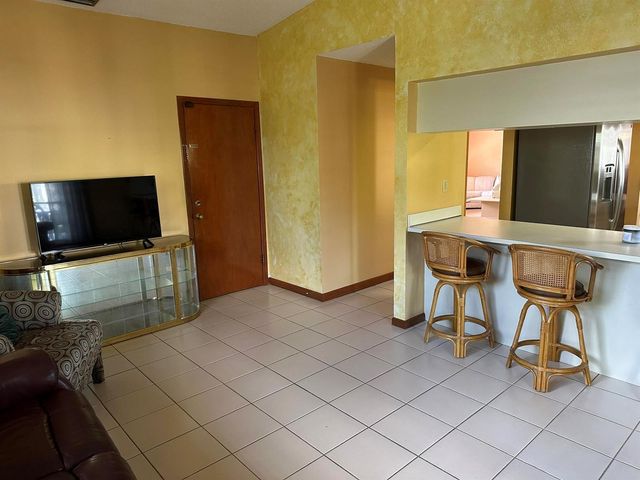 5511 SW 114th Avenue, Cooper City, FL 33330