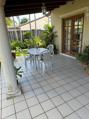 5511 SW 114th Avenue, Cooper City, FL 33330