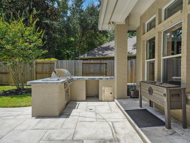 70 Prosewood Drive, Spring, TX 77381