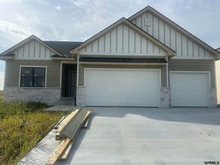 11016 S 218 Street, Gretna, NE 68028