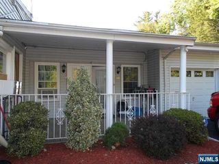 99 Forest Avenue, Paramus, NJ 07652
