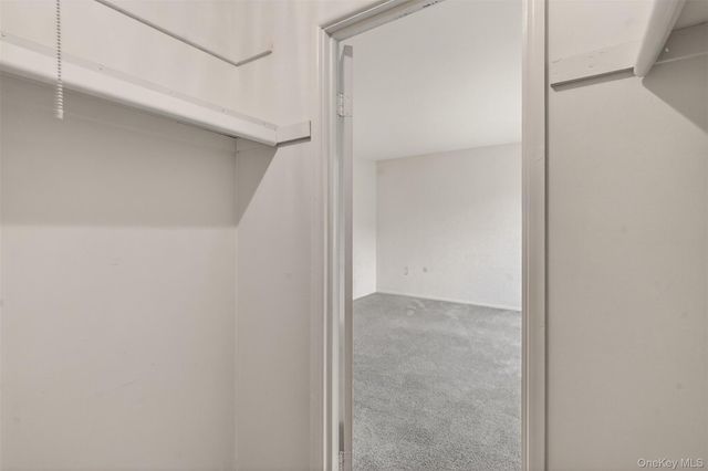 8 Knightsbridge A, Poughkeepsie, NY 12603