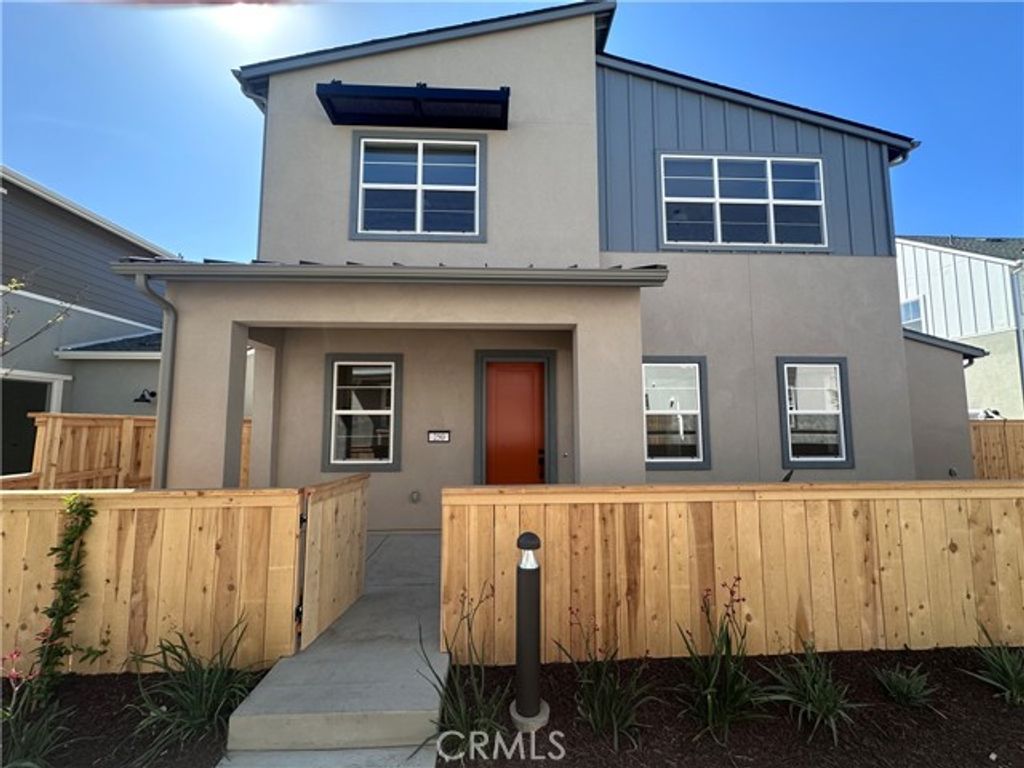 250 Memphis Belle Way, San Luis Obispo, CA 93401