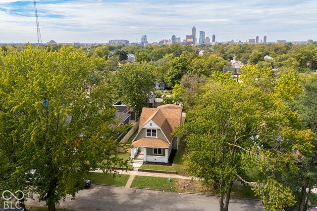 246 N Tacoma Avenue, Indianapolis, IN 46201
