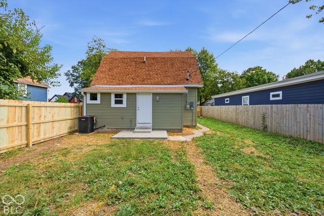 246 N Tacoma Avenue, Indianapolis, IN 46201