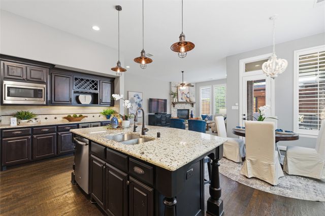 921 Drummond Drive, Prosper, TX 75078