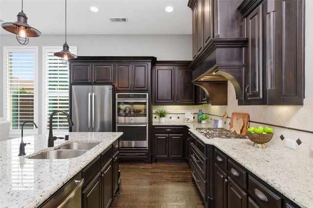 921 Drummond Drive, Prosper, TX 75078