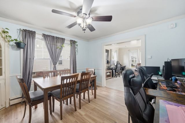 18 E Cleveland St, Greenfield, MA 01301