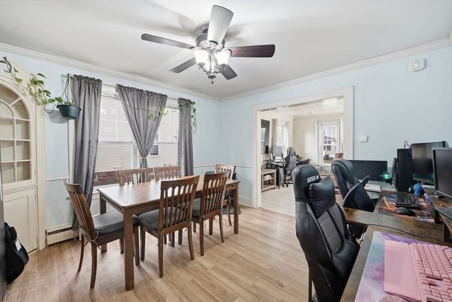 18 E Cleveland St, Greenfield, MA 01301