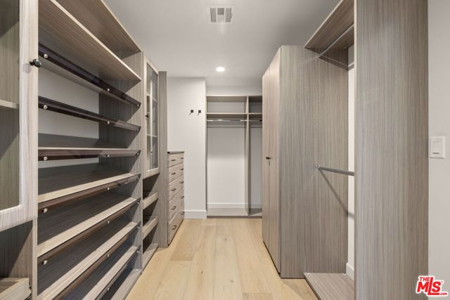 3147 Hollyridge Drive, Los Angeles, CA 90068