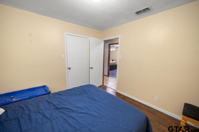 17400 Patrick St, Flint, TX 75762