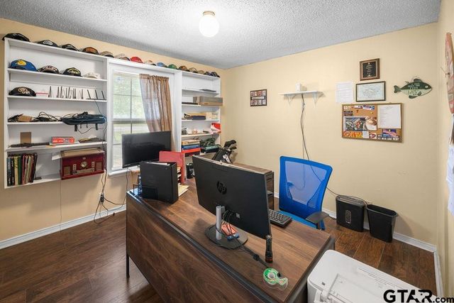 17400 Patrick St, Flint, TX 75762