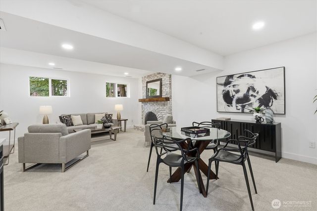 10500 NE 136th Place, Kirkland, WA 98034