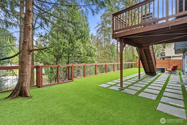 10500 NE 136th Place, Kirkland, WA 98034