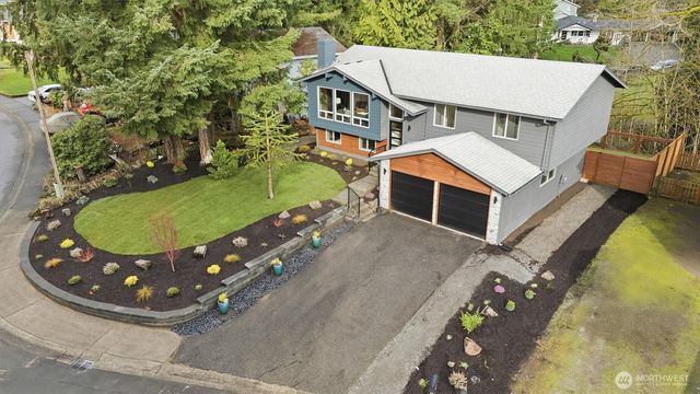 10500 NE 136th Place, Kirkland, WA 98034