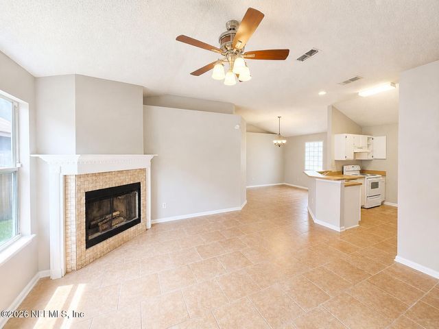 1281 INDEPENDENCE Drive, Orange Park, FL 32065