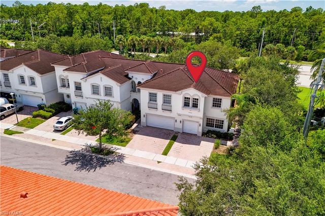 7020 Ambrosia LN 1108, Naples, FL 34119