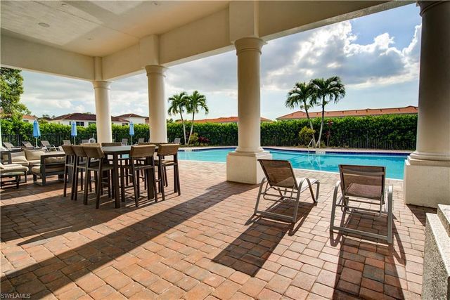 7020 Ambrosia LN 1108, Naples, FL 34119