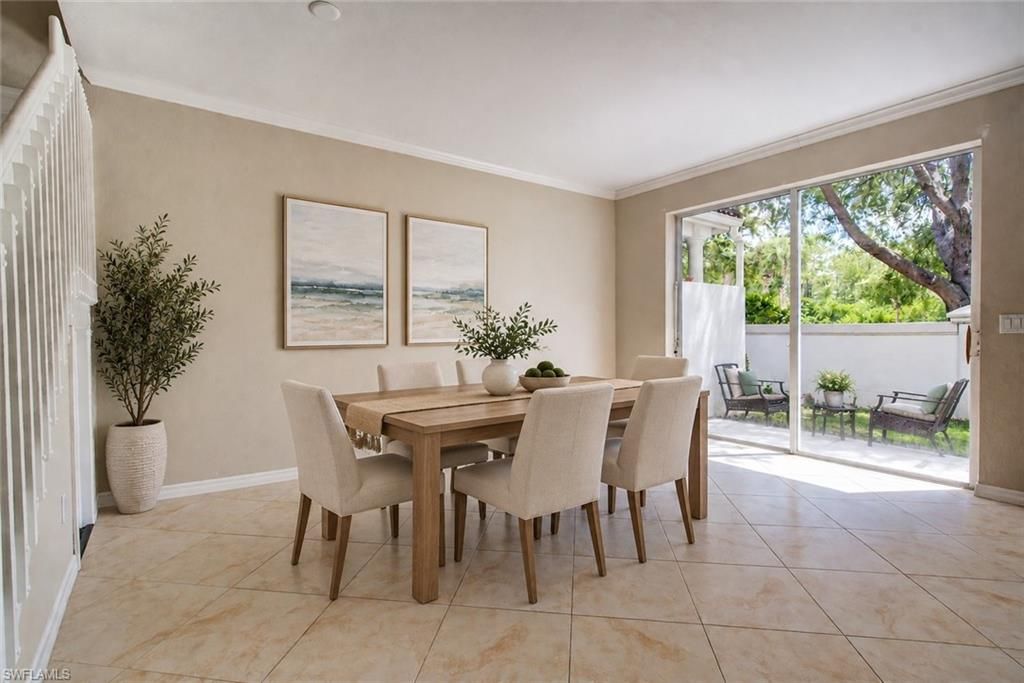 7020 Ambrosia LN 1108, Naples, FL 34119