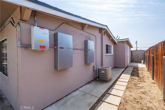 1330 N Fenimore Avenue, Covina, CA 91722