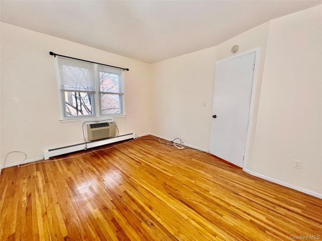 130 Glenwood 67, Yonkers, NY 10703