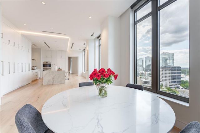 3376 Peachtree NE Road 32A, Atlanta, GA 30326