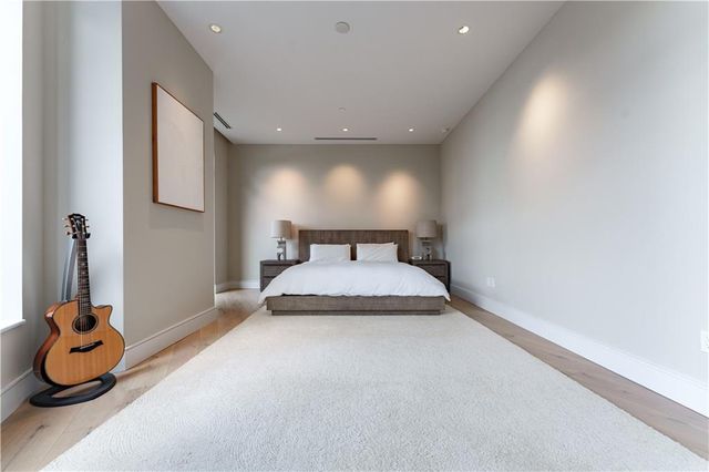 3376 Peachtree NE Road 32A, Atlanta, GA 30326