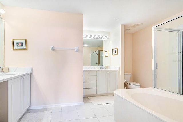 14815 LAGUNA DRIVE 702, Fort Myers, FL 33908