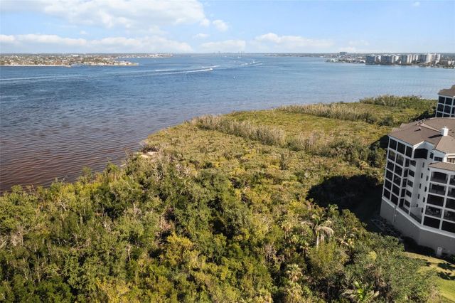 14815 LAGUNA DRIVE 702, Fort Myers, FL 33908