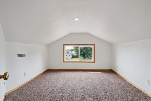 1235 Independence Avenue, Waterloo, IA 50703