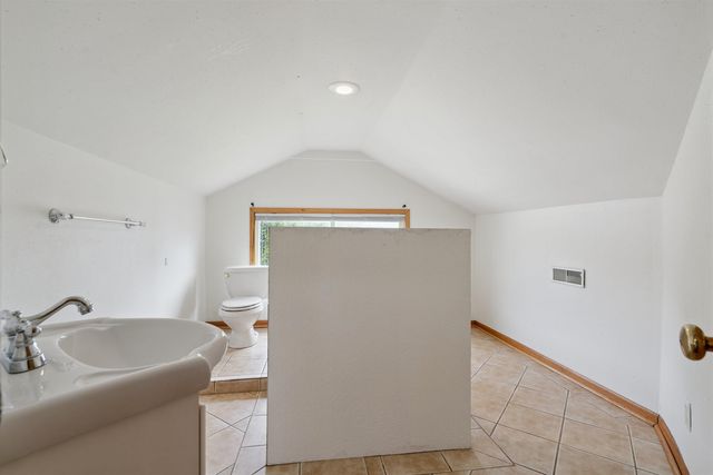 1235 Independence Avenue, Waterloo, IA 50703