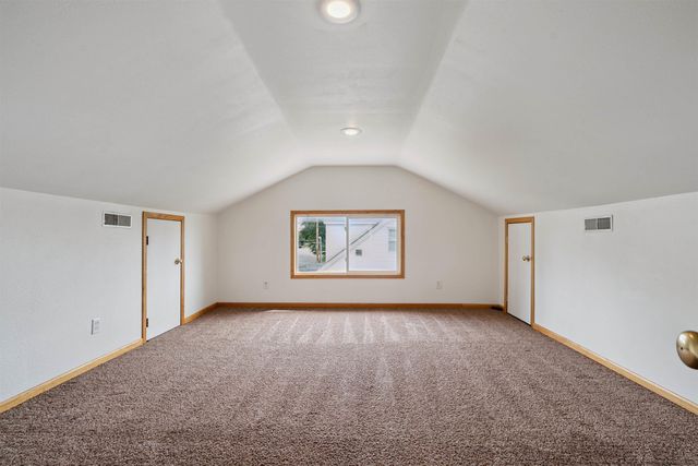 1235 Independence Avenue, Waterloo, IA 50703