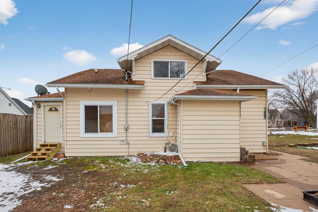 1235 Independence Avenue, Waterloo, IA 50703