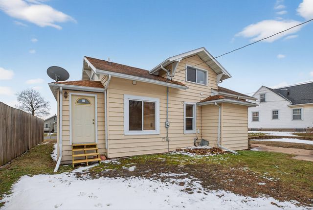 1235 Independence Avenue, Waterloo, IA 50703