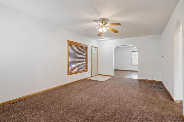 1235 Independence Avenue, Waterloo, IA 50703