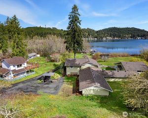 401 Summit Lake Shore Road NW, Olympia, WA 98502