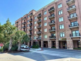 10 Grace Street Apt 301, Wilmington, NC 28401