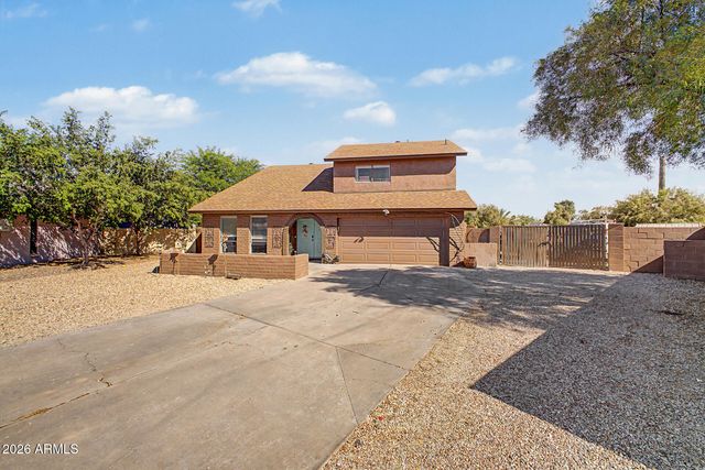 4908 W AUGUSTA Circle, Glendale, AZ 85308
