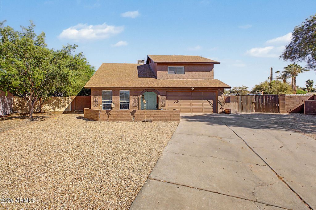 4908 W AUGUSTA Circle, Glendale, AZ 85308